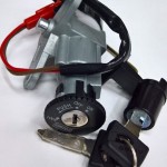 ΔΙΑΚΟΠΤΕΣ ΚΕΝΤ. ΜΕ ΚΛΕΙΔΑΡ APIDO MDN KRISS II/JOY-R125/KRISS 125/DYNAMIC 125 ΚΑΡΜΠ 1Φ 2Κ - (ΤΑΙ)