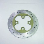 ΔΙΣΚΟΠΛΑΚΑ ΠΙΣΩ Z125/SYM VF125 190Χ84 4 ΤΡΥΠΕΣ - (ΤΑΙ)